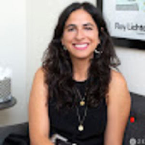 Meet your Posher, Rebecca